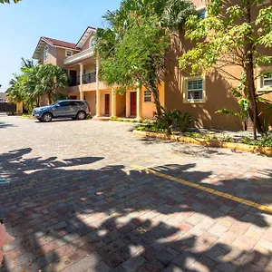 cozy-upscale-apartment-centrally-located-in-kgn-6.comcaribbean.com/